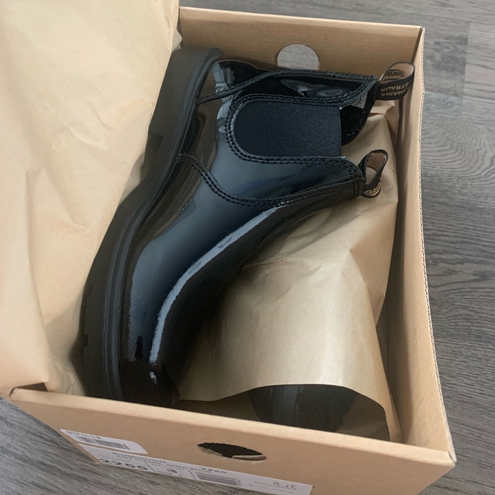 Blundstone Kid's 2255 Patent Leather Boots - Size AUS 3/US 4 - Black -‎ NWB - Picture 14 of 16